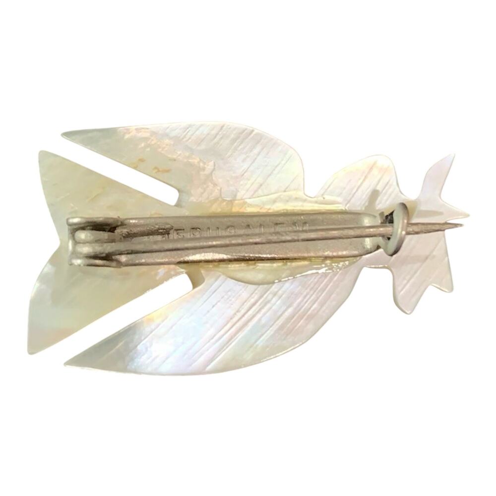 Sweet Vintage Carved Mother-of-Pearl Dove with Olive Branch Pin - Picture 4 of 9